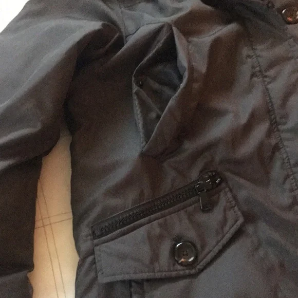 $175 VINCE CAMUTO Gray Faux Fur DOWN PARKA Hood Winter Warm Mid Length Jacket M - Picture 8 of 16